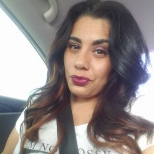 Meet your Posher, Vanessa